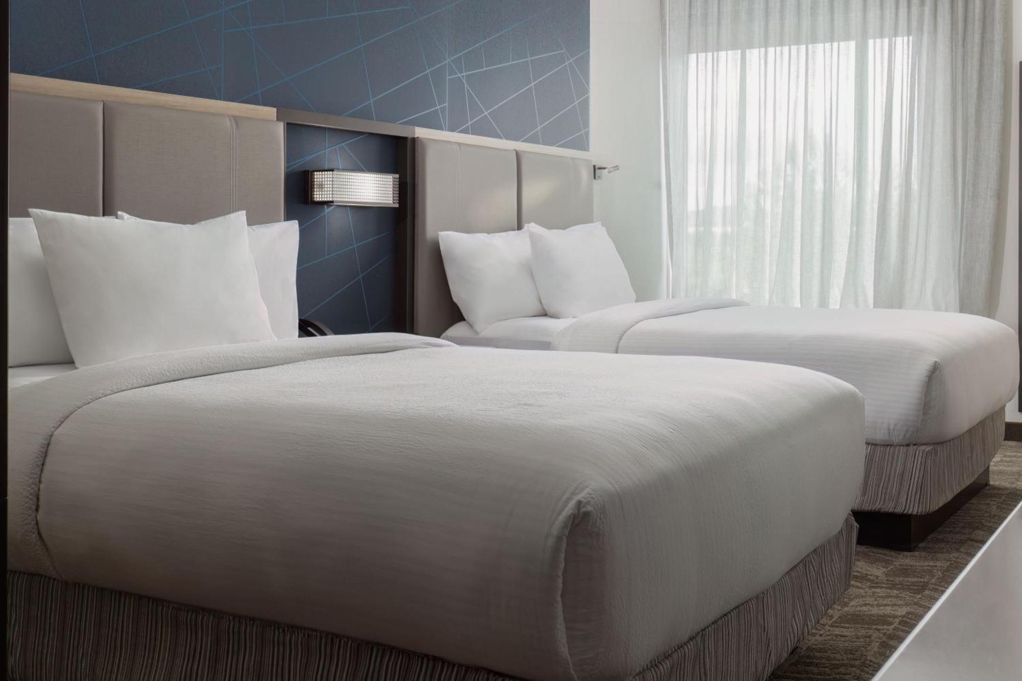 Springhill Suites By Marriott Pleasanton Eksteriør billede